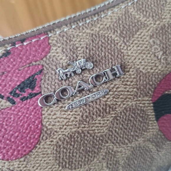 Coach Pink and Brown Teri mini bag - Picture 4 of 13